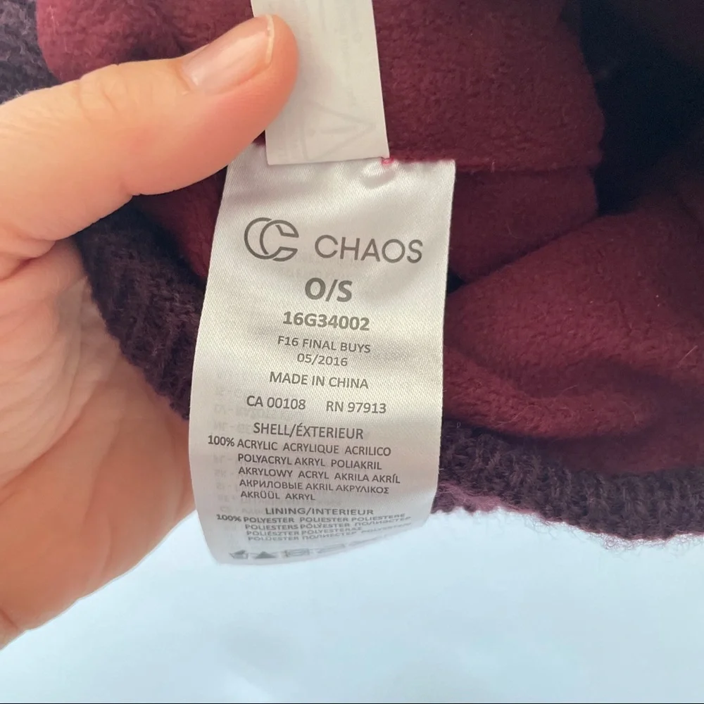 Chaos knit patterned